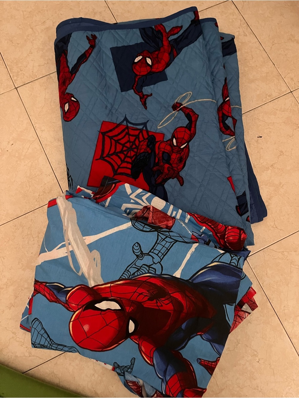 Spiderman bedding set twin, sheet set and quilt